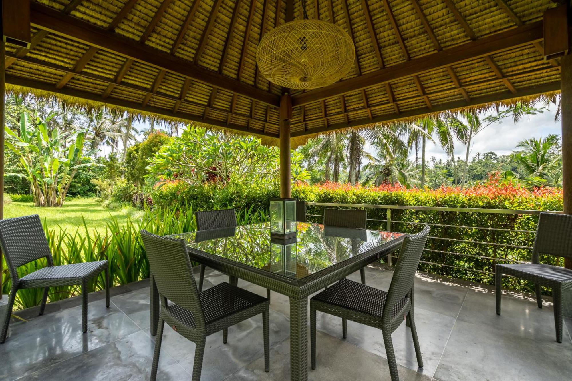 Villa Themma Jungle - Sumptuous 3Br Luxury Villa With Majestic Jungle View North Of Ubud المظهر الخارجي الصورة