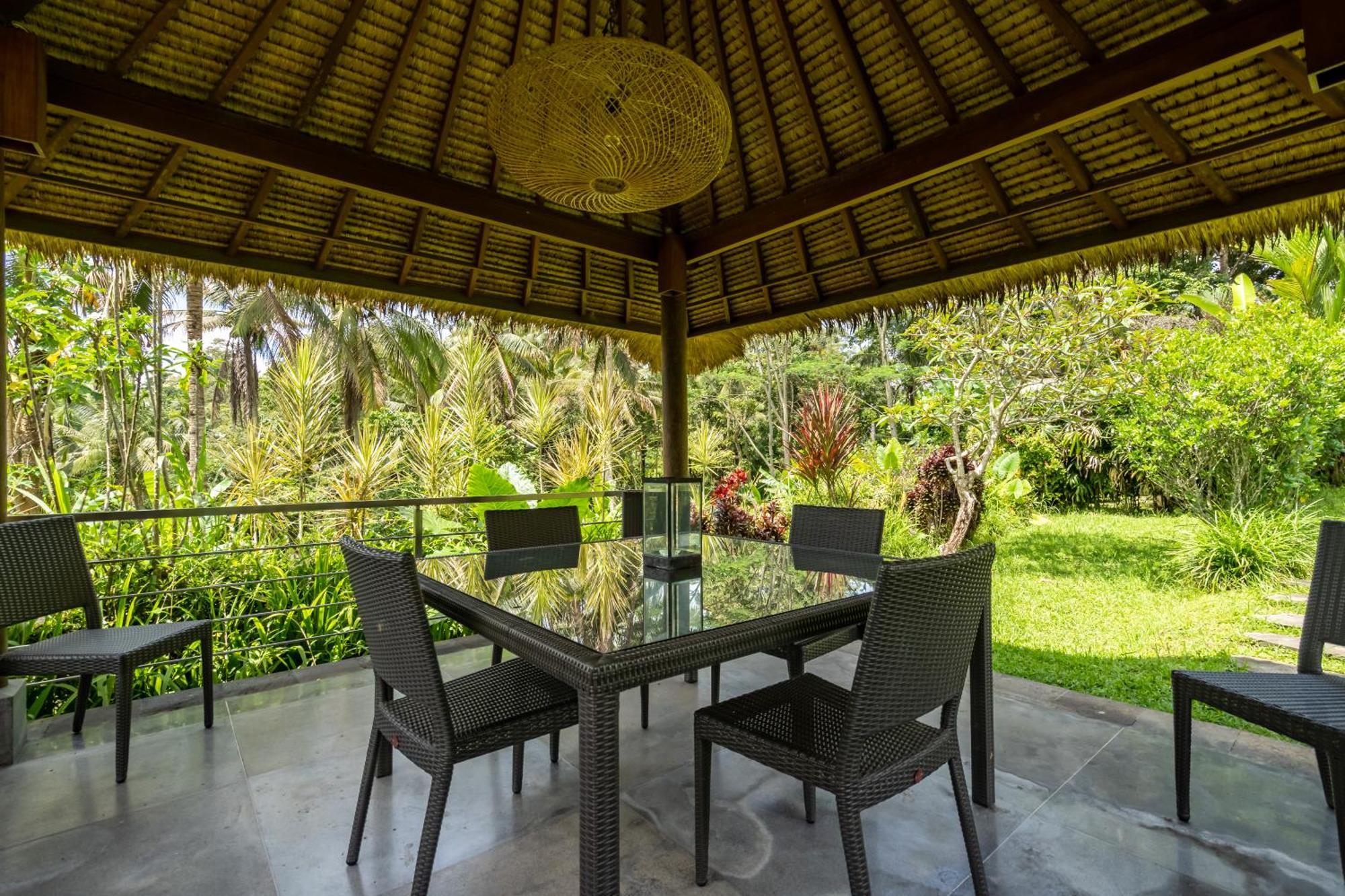 Villa Themma Jungle - Sumptuous 3Br Luxury Villa With Majestic Jungle View North Of Ubud المظهر الخارجي الصورة